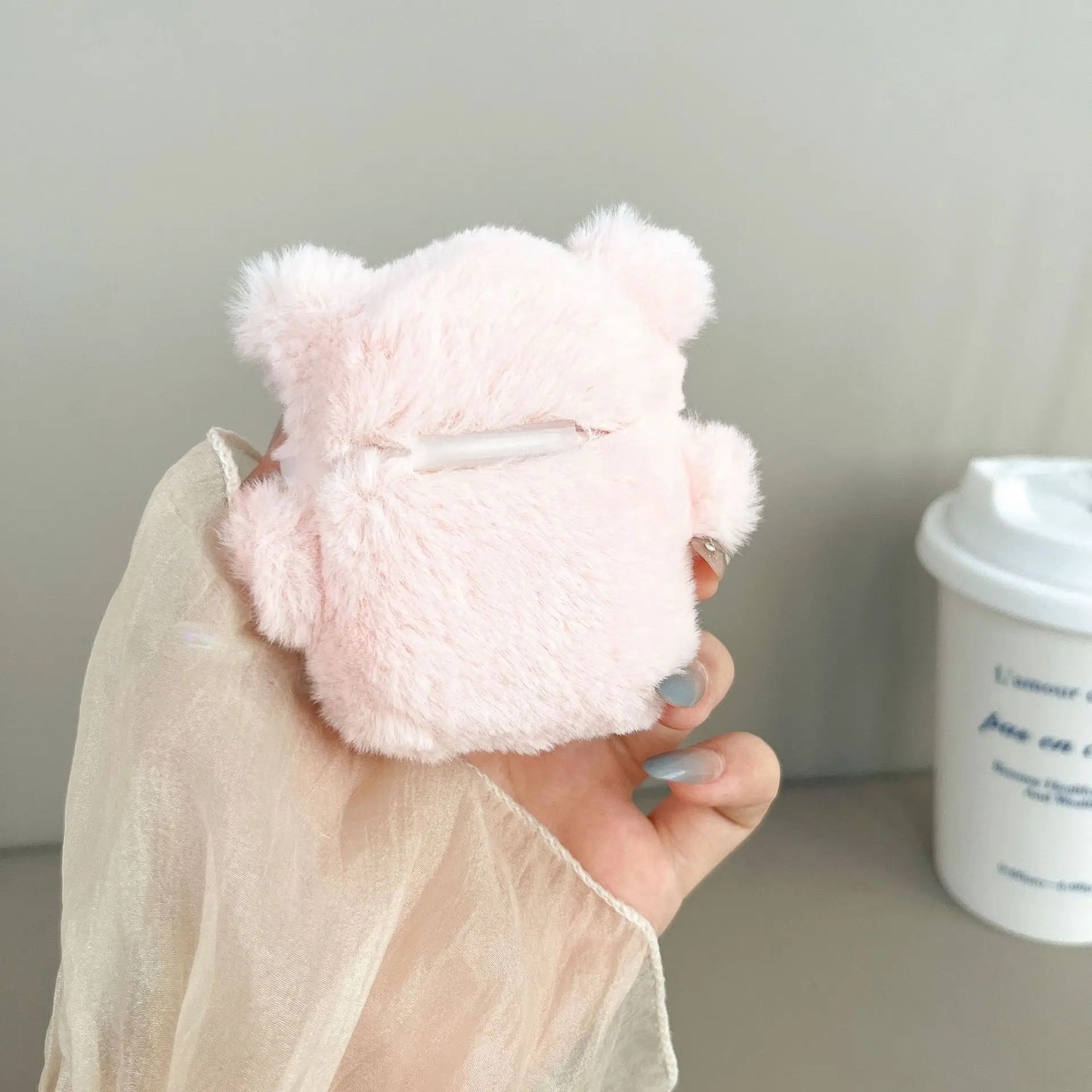 Piggy silicone case fitted to AirPods 1st/2nd generation charging case